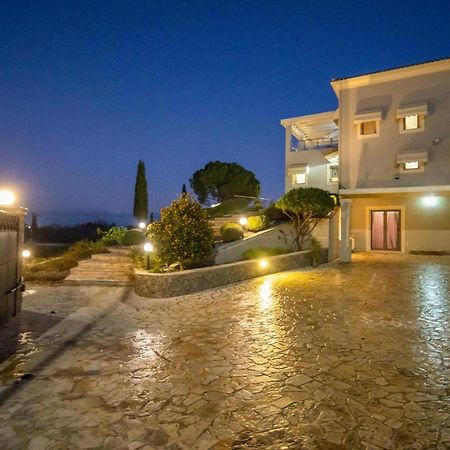 Villa Sorellina Гувия Екстериор снимка