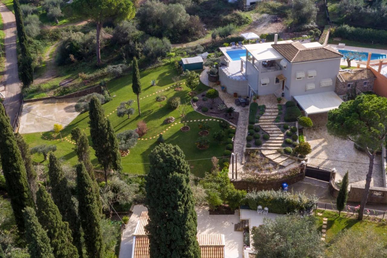 Villa Sorellina Гувия Екстериор снимка